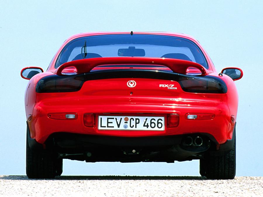  Mazda RX-7 (FD) 1991 года  (фото 10 из 16)